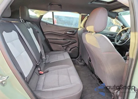 2024 Chevrolet Trax 1Rs z USA, uszkodzony, nr VIN KL77LGE2XRC153759